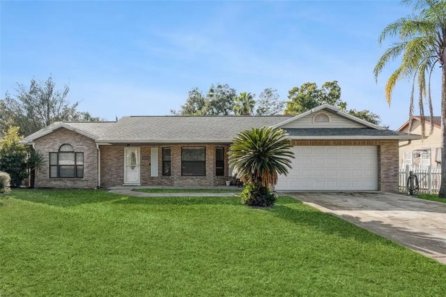 1020 Hanford Drive, DELTONA