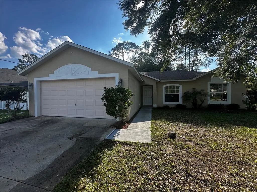 18 Red Clover Lane, PALM COAST