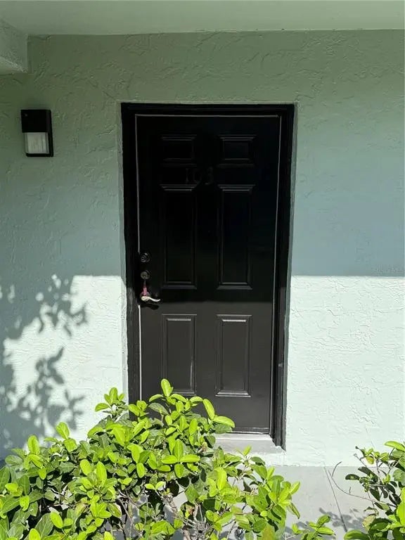 14421 Americana Circle 103, TAMPA