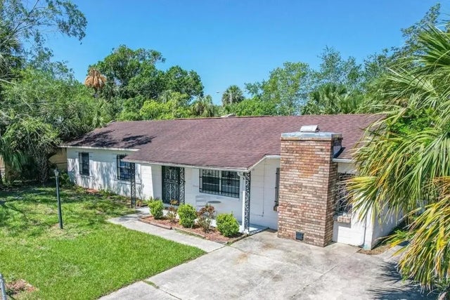202 Yale Drive, SANFORD