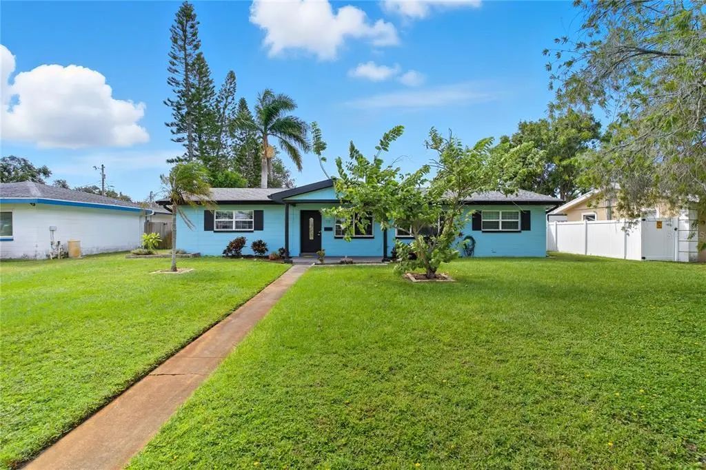 758 42nd Avenue Ne, ST PETERSBURG