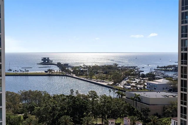 126 4th Avenue Ne 1302, ST PETERSBURG