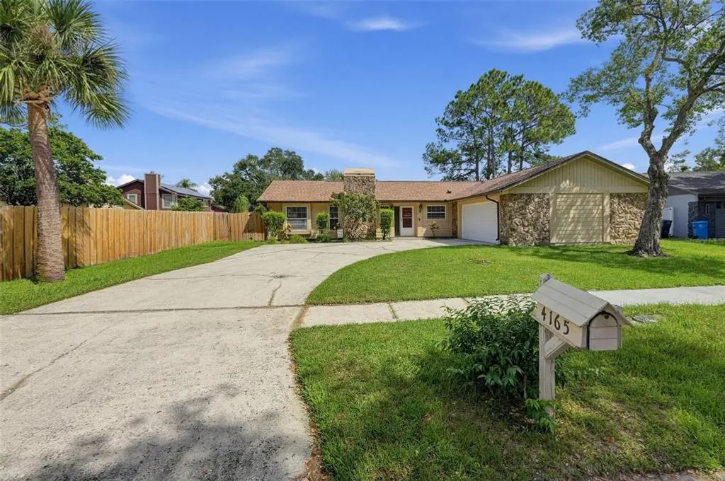 4165 Rolling Springs Drive, TAMPA
