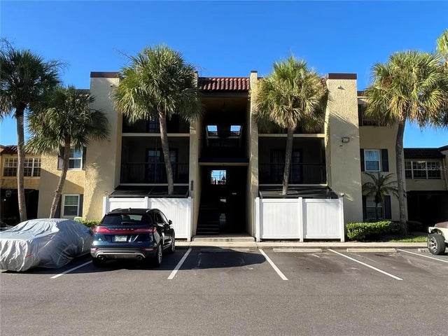 5306 Santa Rosa Court 342, TAMPA
