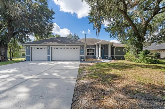 507 Dowling Circle, LADY LAKE