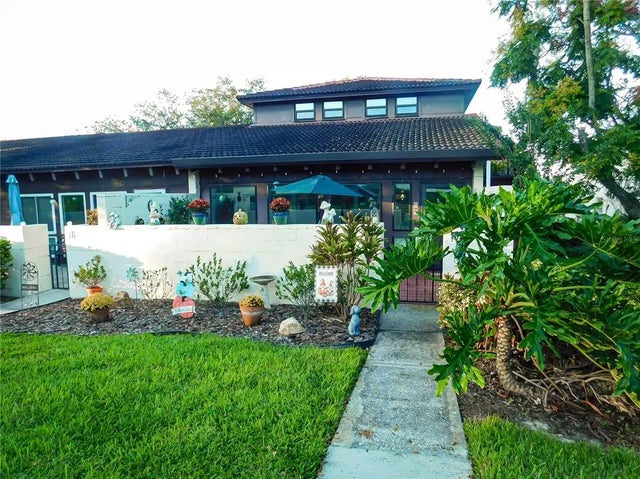 17 Loma Verde, LAKELAND