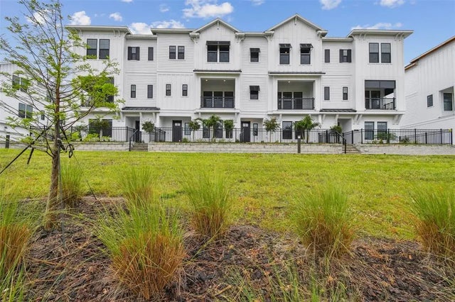 7232 Sutton Lane, SARASOTA