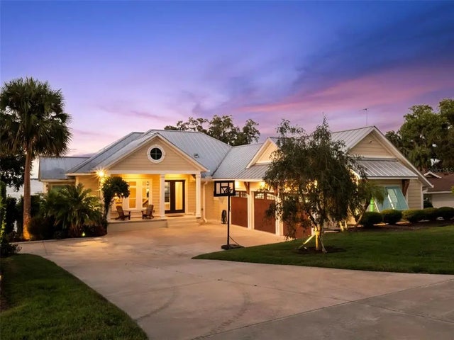 12943 Se Sunset Harbor Road, WEIRSDALE