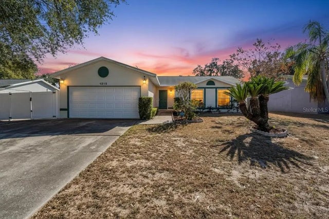 1215 Edgerton Drive, VALRICO