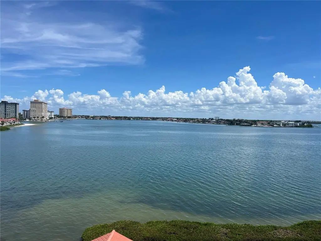 6104 Palma Del Mar Boulevard S 607, ST. PETERSBURG