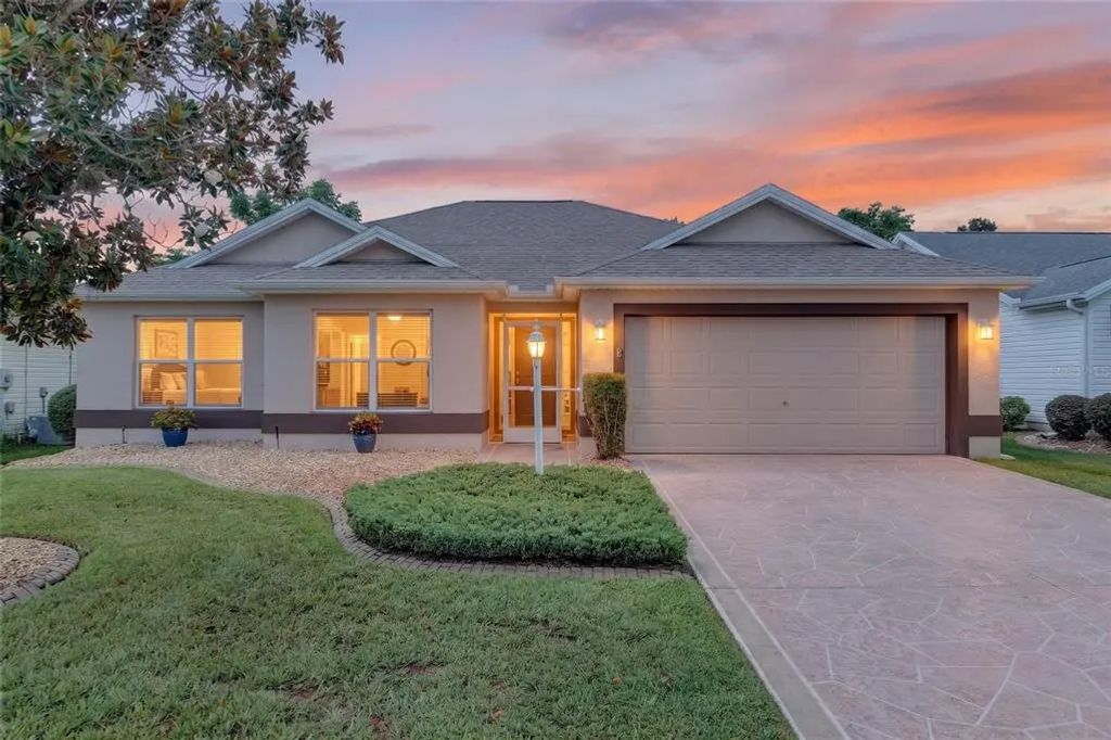 1238 Augustine Drive, THE VILLAGES