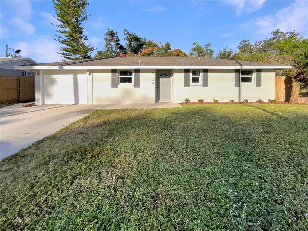 2132 Mcintosh Road, SARASOTA