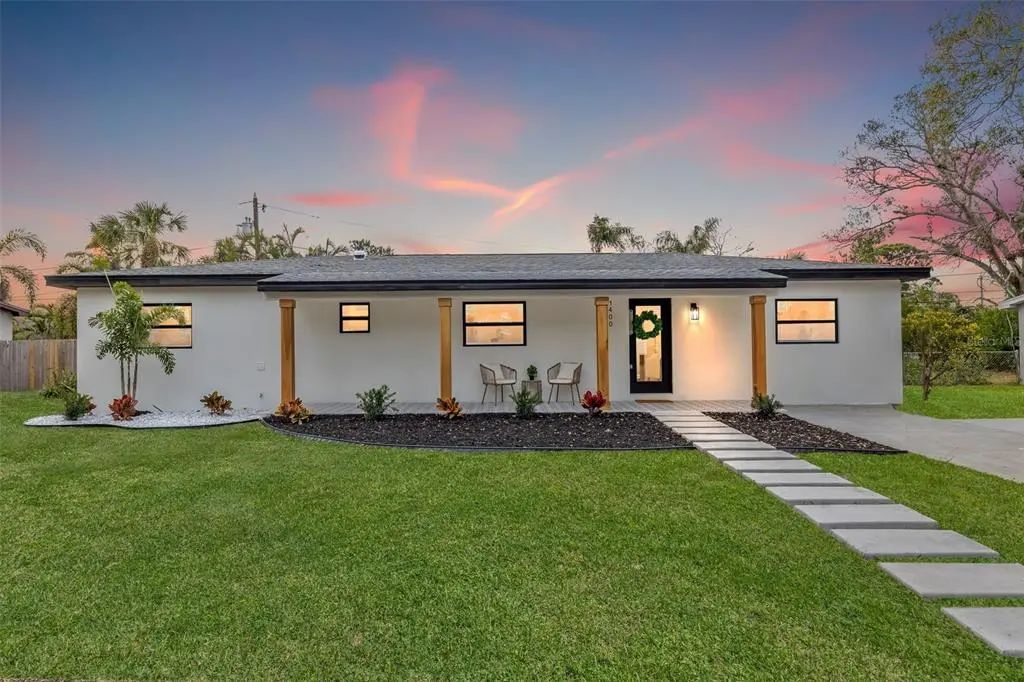 1400 Farragut Drive, ST. PETERSBURG