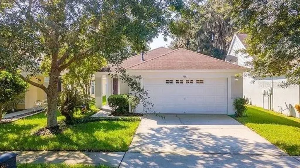 5861 Wrenwater Drive, LITHIA