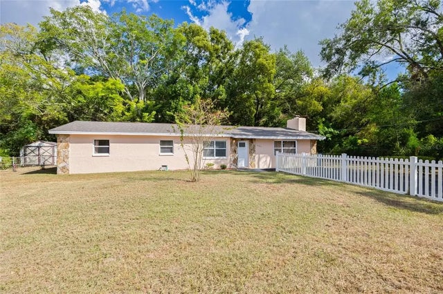 10303 N Myrtle Street, TAMPA