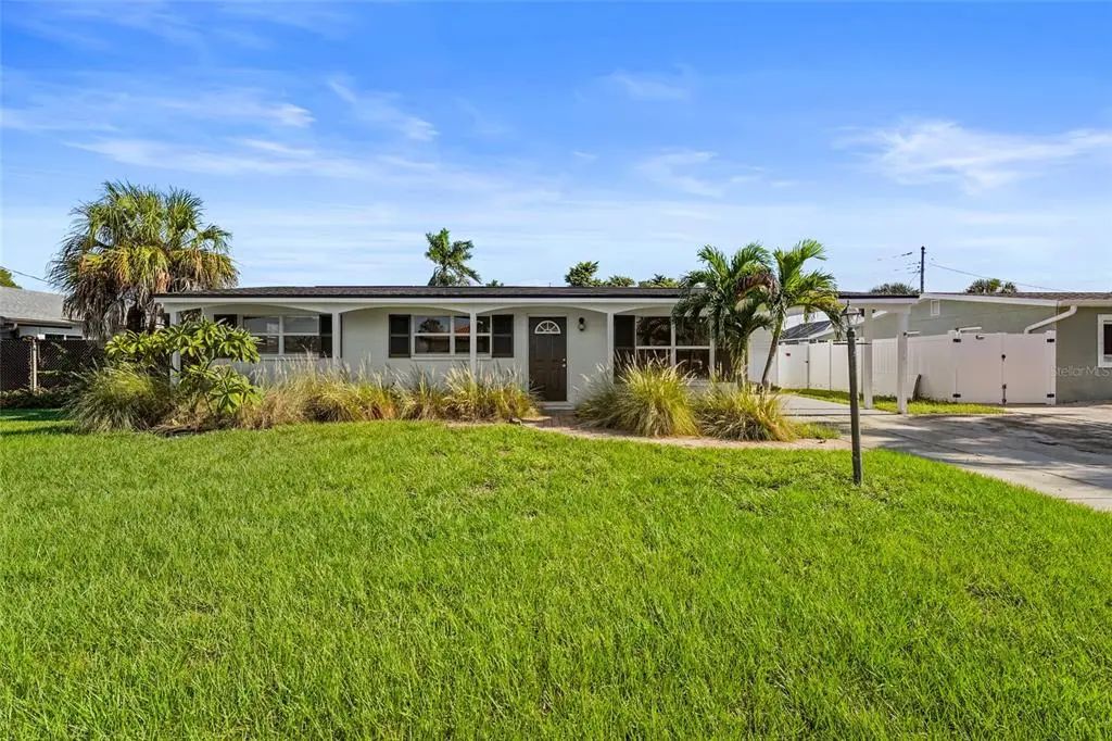 2815 Bay Drive, BRADENTON