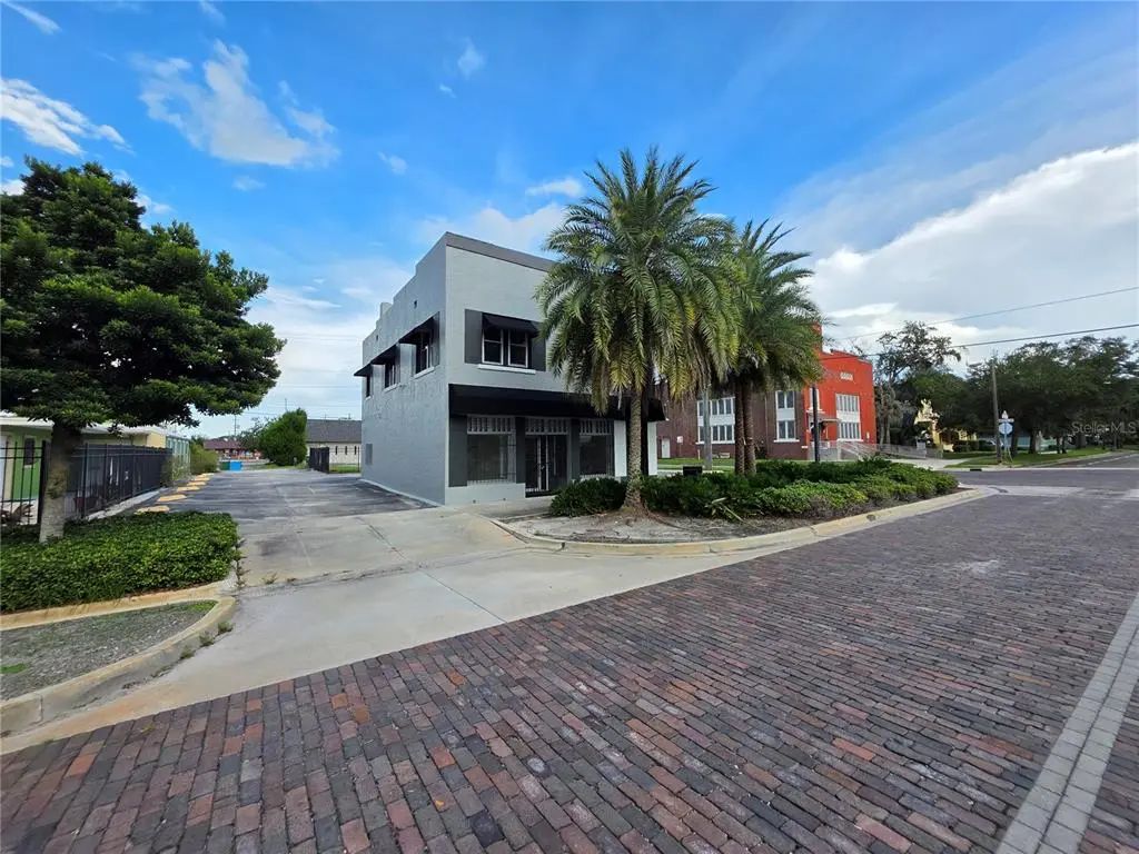 217 S Oak Avenue, SANFORD