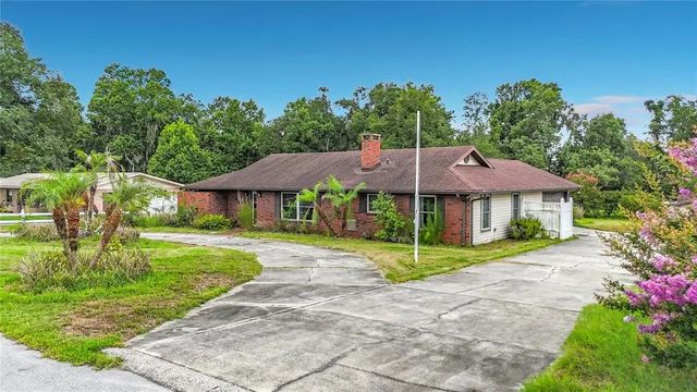 629 Orange Valley Circle, LAKELAND