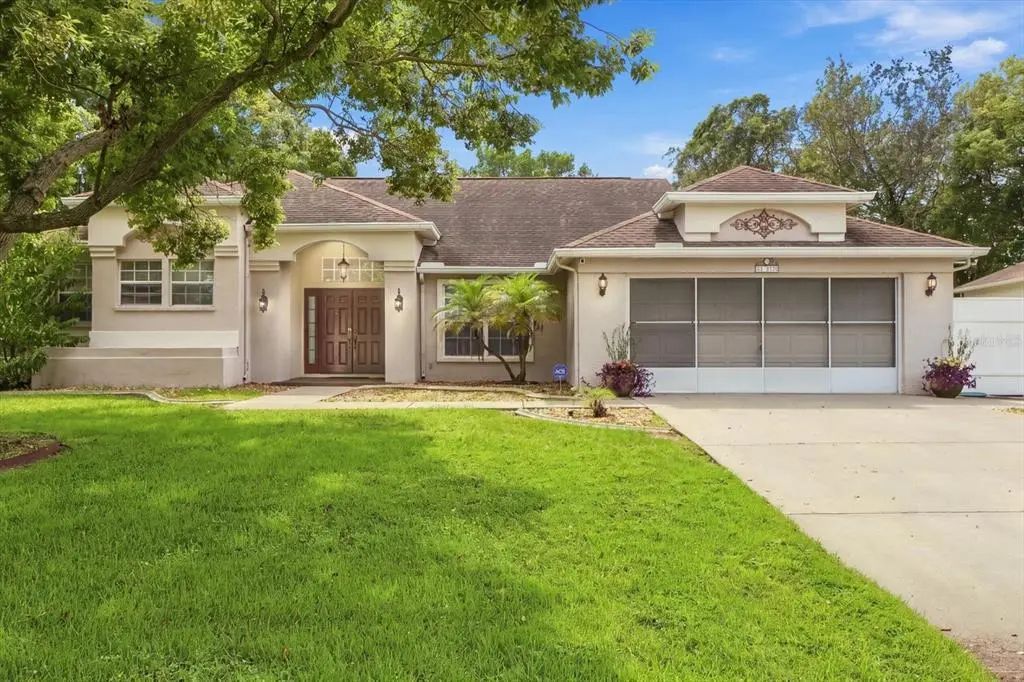 8088 Spanish Oak Drive, SPRING HILL