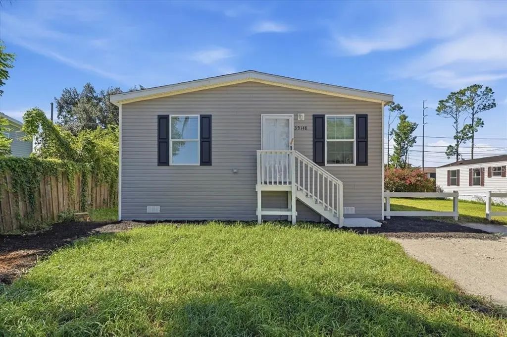 39148 Orient Avenue, ZEPHYRHILLS