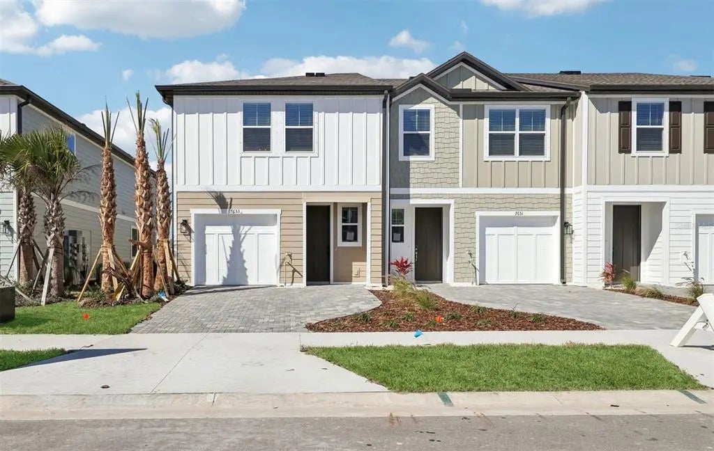 7653 Deer Valley Cir., TAMPA