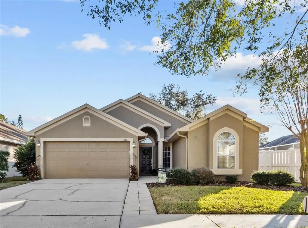 19346 Garden Quilt Circle, LUTZ