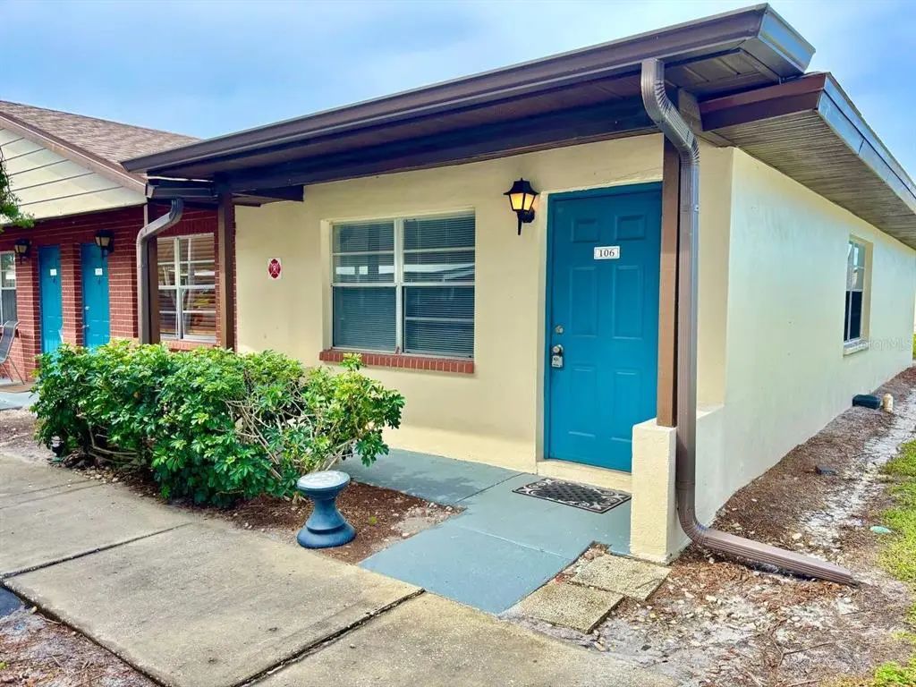 24862 Us Highway 19 N 106, CLEARWATER