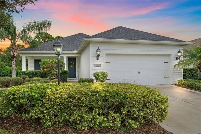 12225 Whisper Lake Drive, BRADENTON