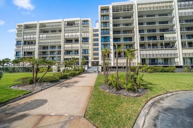 1400 Gulf Boulevard 804, CLEARWATER BEACH