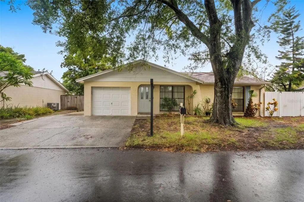 9403 Afton Court, TAMPA