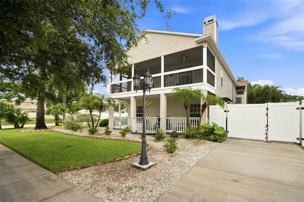 786 59th Avenue Ne, ST. PETERSBURG