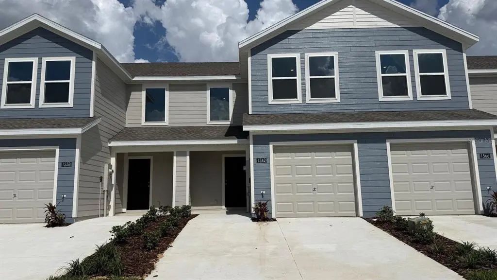 1562 Plank Place, DAVENPORT
