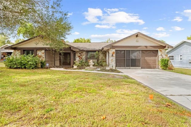 7401 Galloway Road, WEEKI WACHEE