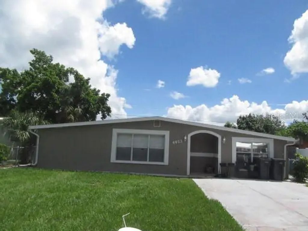 4923 Cresthill Drive, TAMPA