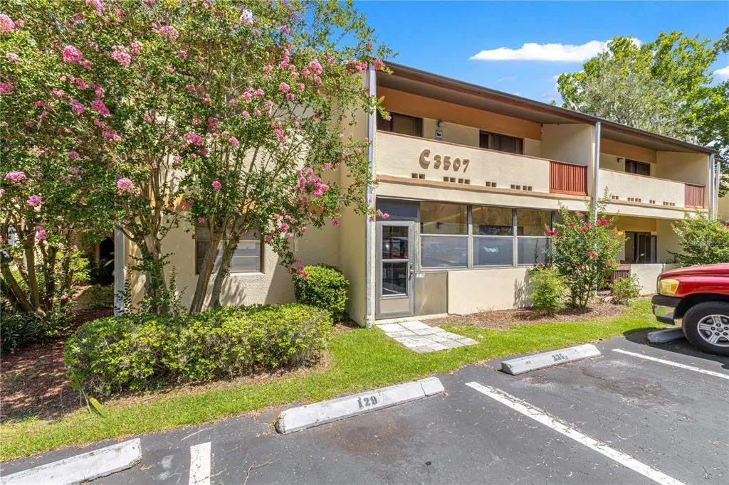 3507 E Fort King Street 129, OCALA