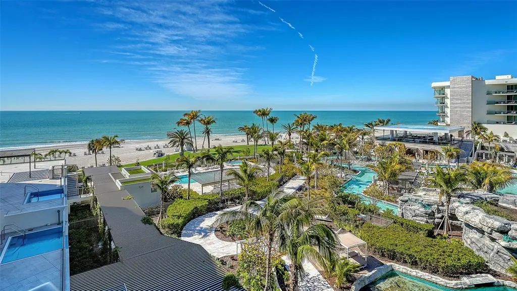 1561 Gulf Of Mexico Drive 404, LONGBOAT KEY