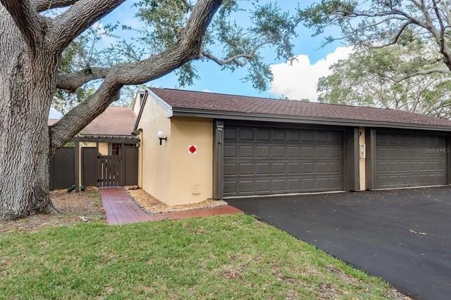 13300 Indian Rocks Road 704, LARGO