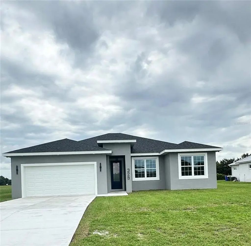325 Costa Bravo Drive, SEBRING