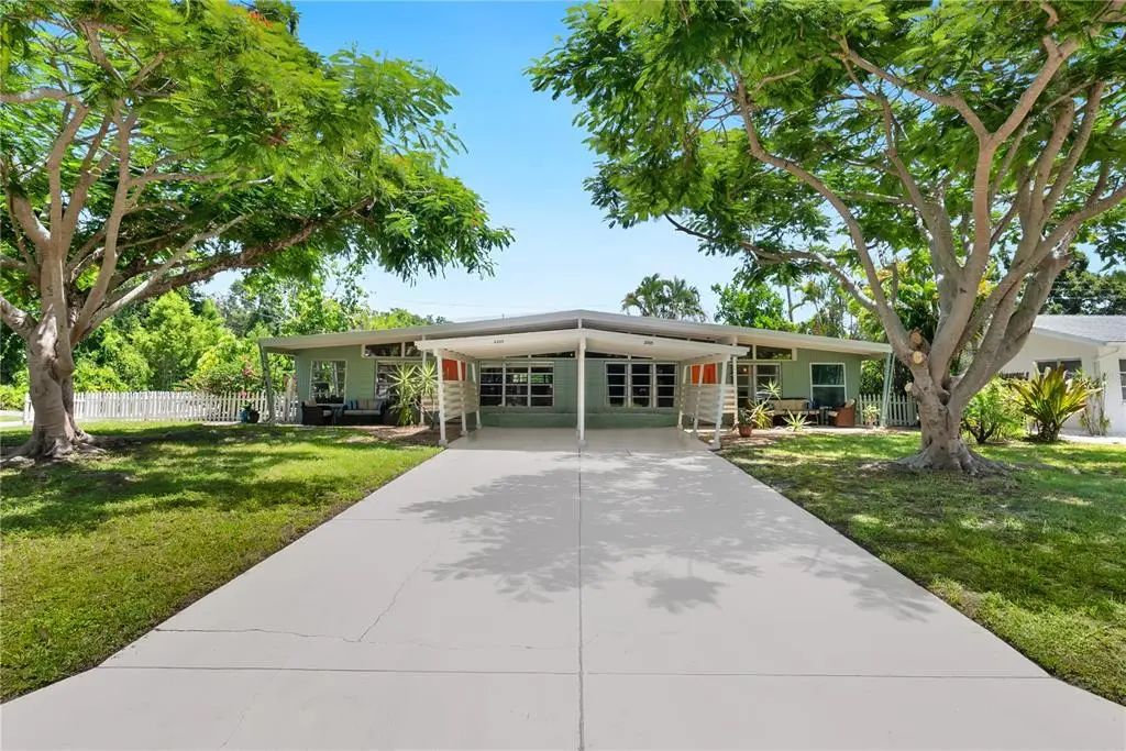 2005 Tetlow Place, SARASOTA