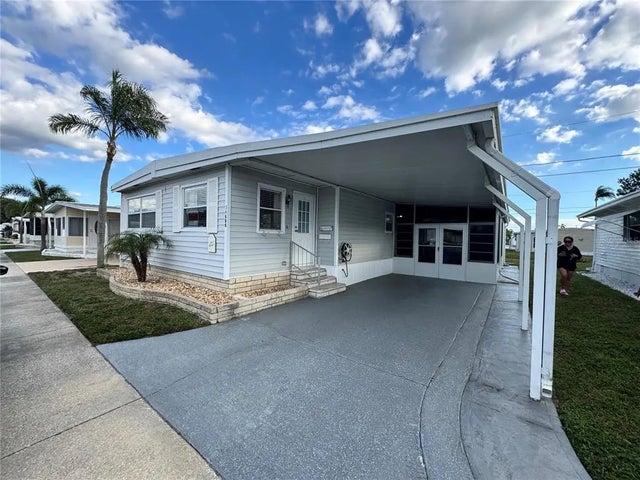 34608 Pine Drive N, PINELLAS PARK