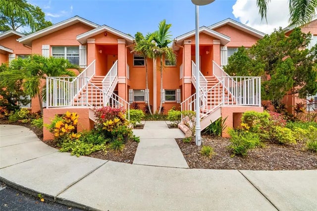 5450 Longwood Run Boulevard 103, SARASOTA
