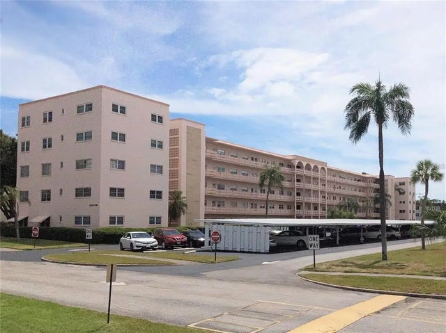 5623 80th Street N 314, ST PETERSBURG