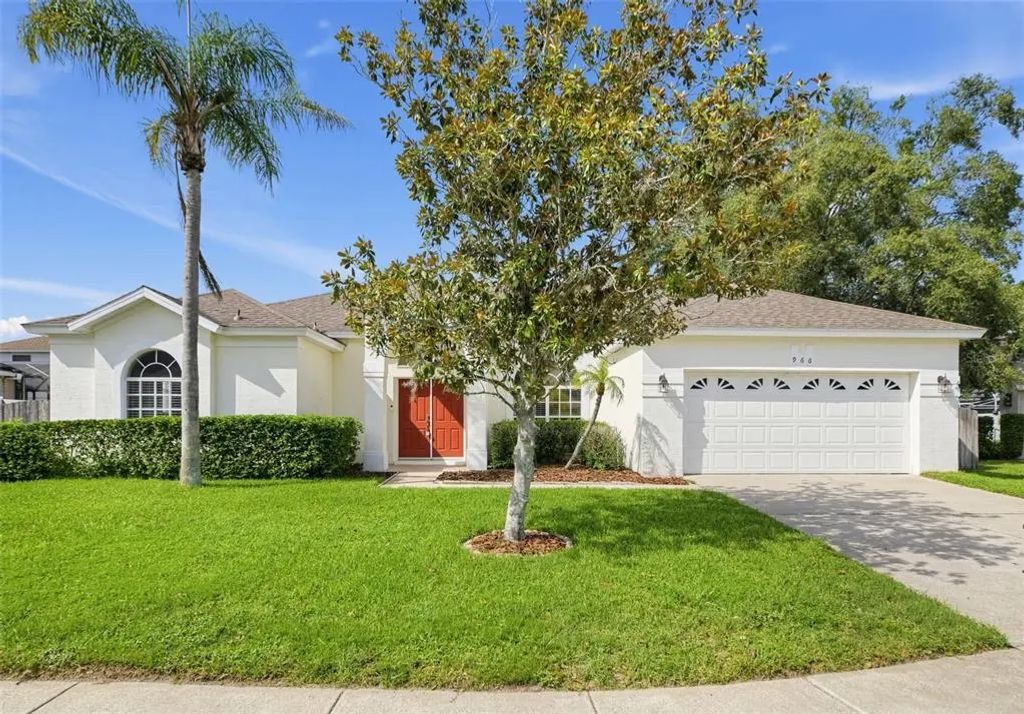 966 Longwood Club Place, LONGWOOD