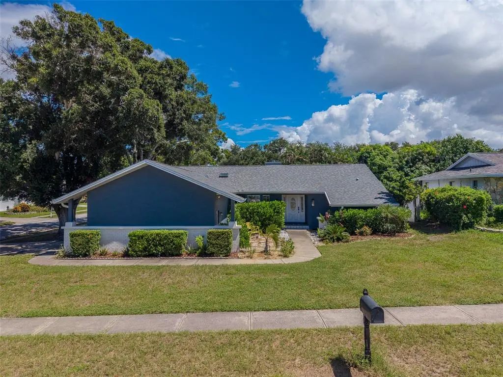 2709 Winding Way, PALM HARBOR