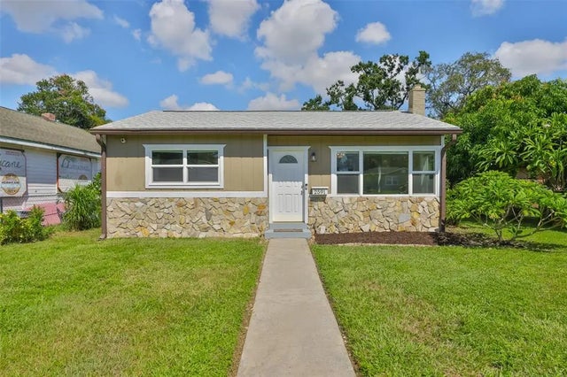 2591 17th Avenue N, ST PETERSBURG