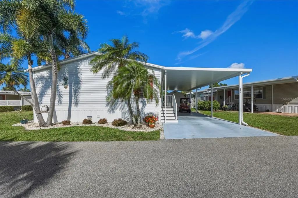 2100 Kings Highway 401, PORT CHARLOTTE