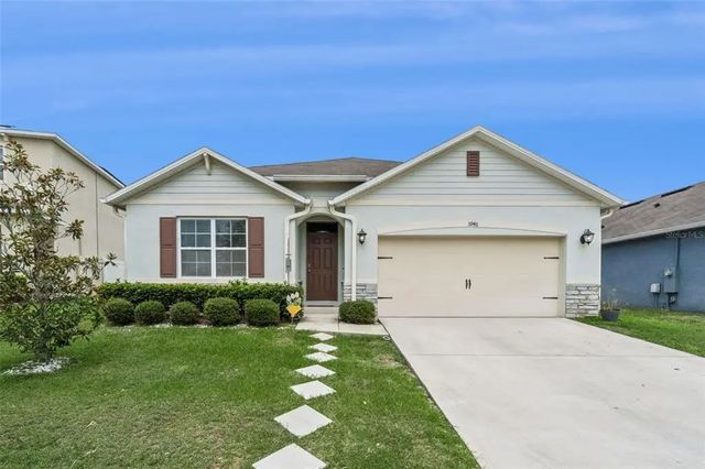 5946 Churchill Sq Way, GROVELAND
