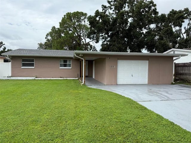 5091 87th Avenue N, PINELLAS PARK