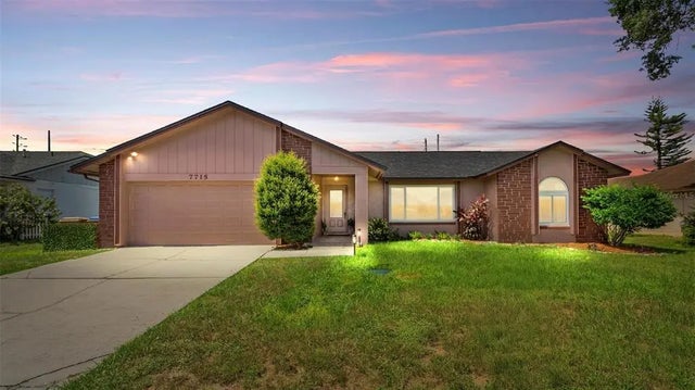 7715 Indian Ridge Trail N, KISSIMMEE