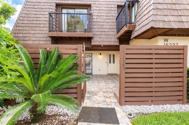 15239 W Pond Woods Drive 402, TAMPA